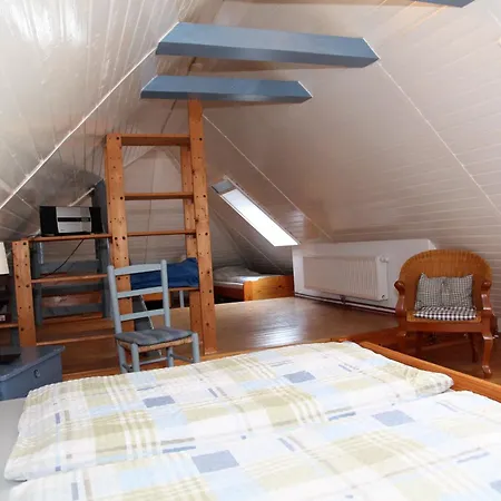 Holiday home Kieke Wiet *