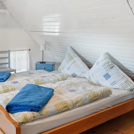 Holiday home Kieke Wiet *